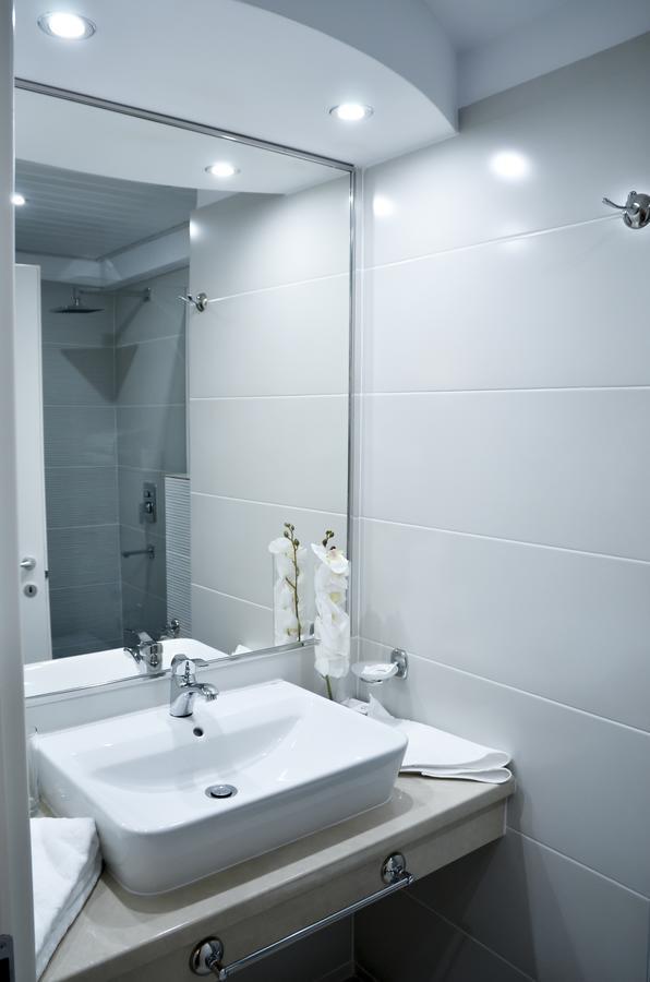 Hotel Afrodita -valenii De Munte 4*